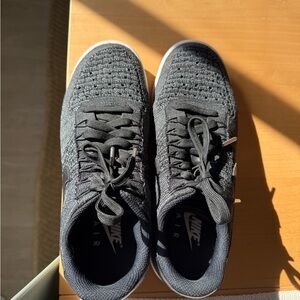 Nike Women’s Air Force 1 Flyknit Low